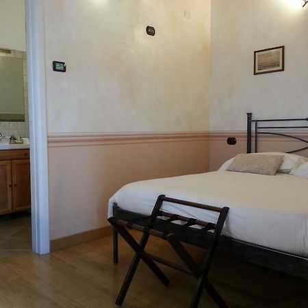 La Locanda Di San Biagio Bolzaneto Cameră foto