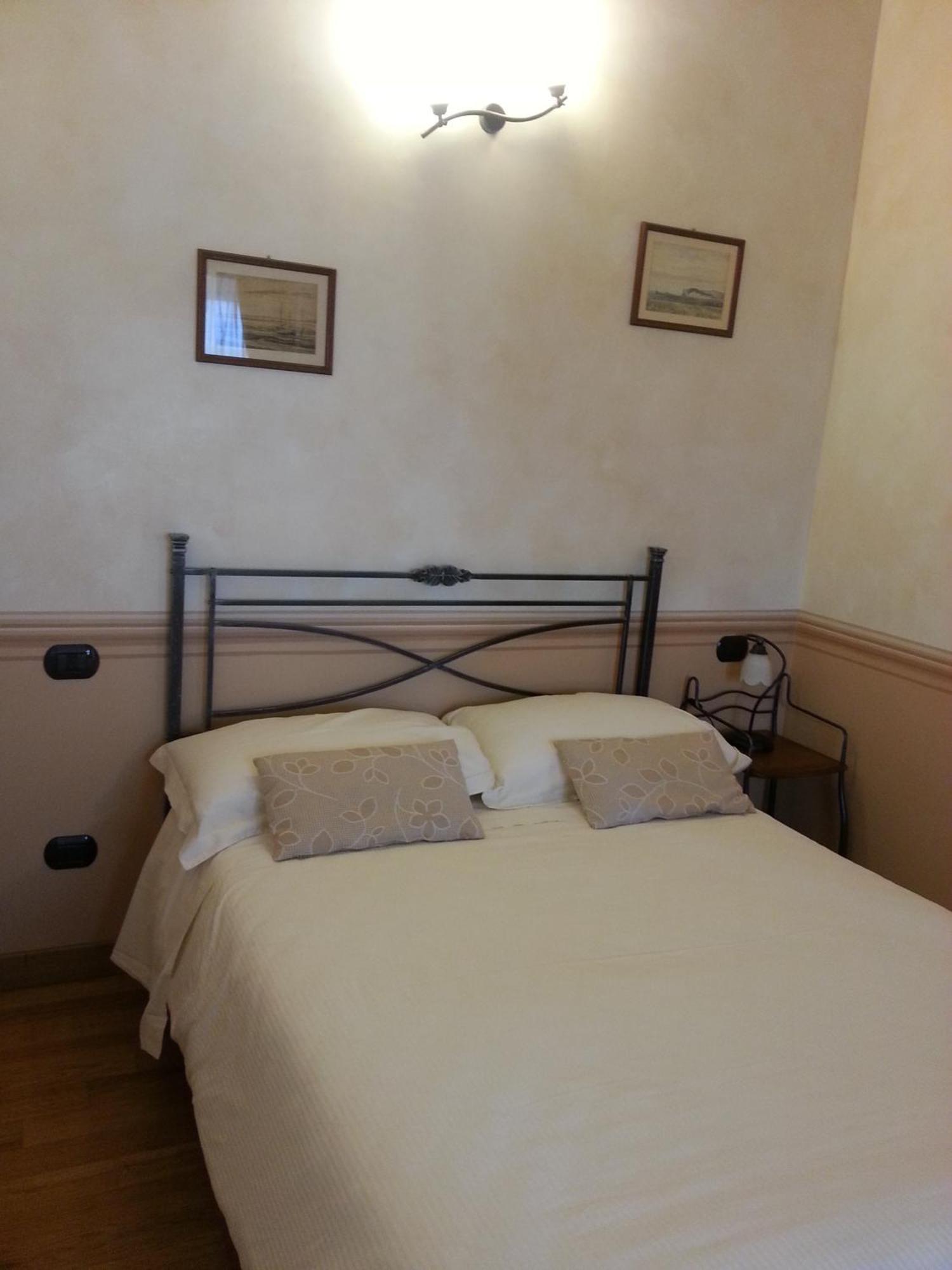 La Locanda Di San Biagio Bolzaneto Cameră foto