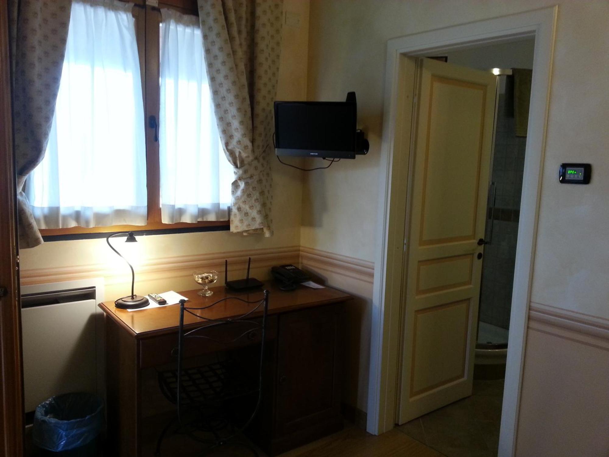 La Locanda Di San Biagio Bolzaneto Cameră foto
